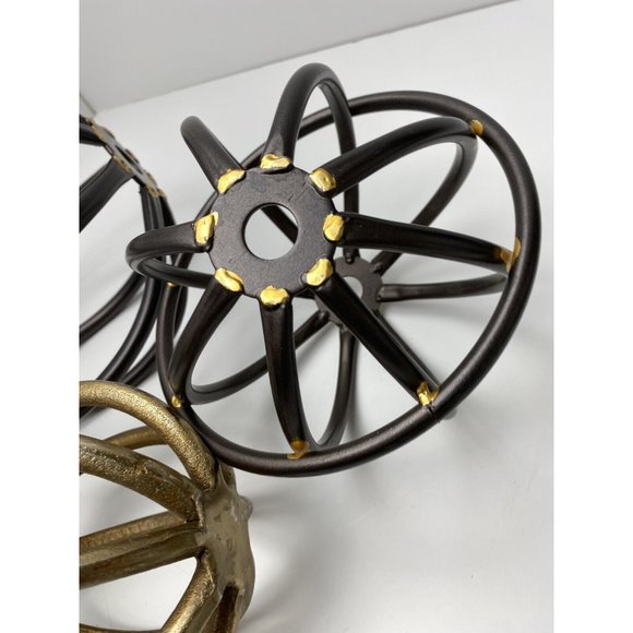 metal decor balls 3pc Set - Picture 7 of 16